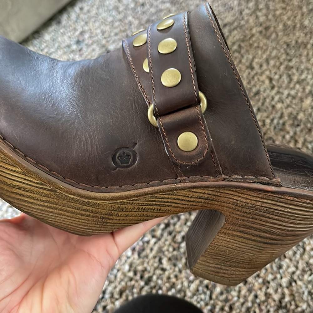 Born Clogs sz 8